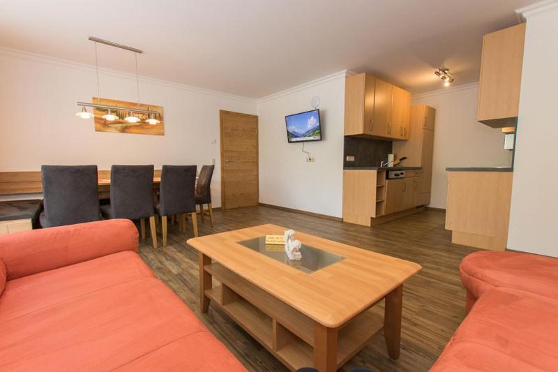 Appartment Hotel Mitterer Saalbach-Hinterglemm Buitenkant foto
